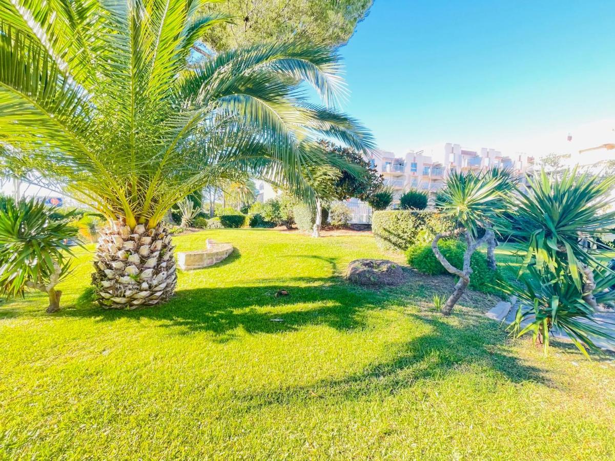 Très bel appartement face au port Santa Lucia Saint-Raphaël Esterno foto